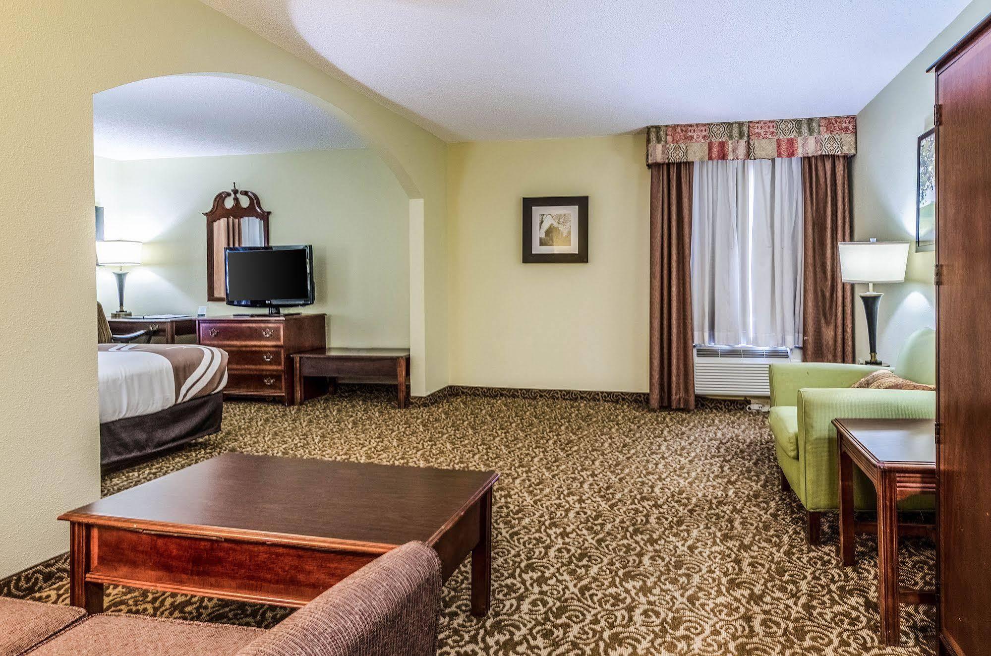 Quality Inn Whiteville North Exterior foto